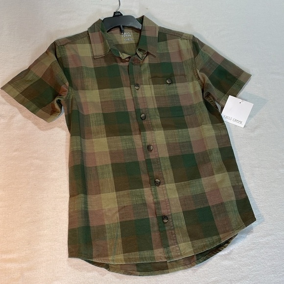 NWT Bundle of 3 Boys Button up Shirts Size Large (10-12) short sleeve, 3 colors - Picture 6 of 14